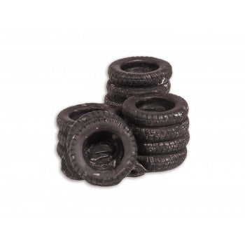 PECO L/S O PILE OF TYRES