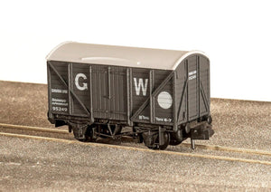 Box Van, Banana, GWR, Dark Grey