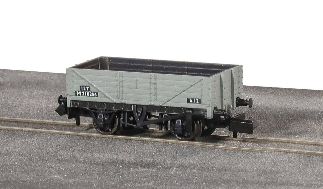 9ft 5 plank open wagon, BR, grey