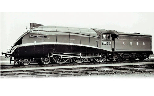 BR, Class B17/5, 4-6-0, 61670 'City of London' - Era 4