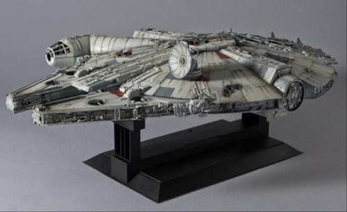 Perfect Grade STAR WARS Millennium Falcon (1:72 Scale)