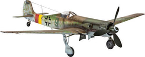 Focke Wulf Ta152 H (1:72 Scale)