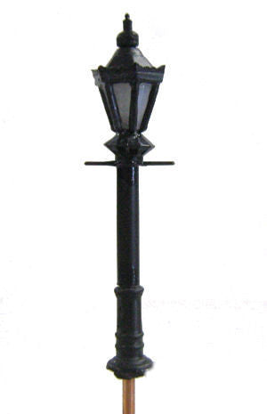 Ornate Platform LED Lamps (4)