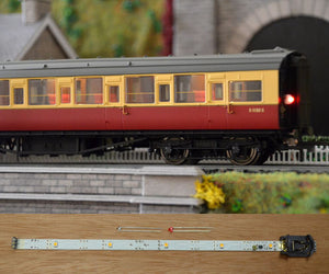 Automatic Coach Lighting Warm White/Flickering Tail