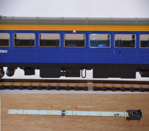 Automatic Coach Lighting Cool White/Amber Door