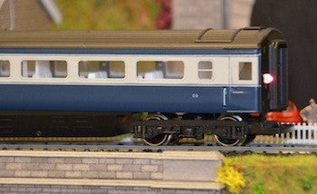 Automatic Coach Lighting -Cool White/Flickering Tail(Export)